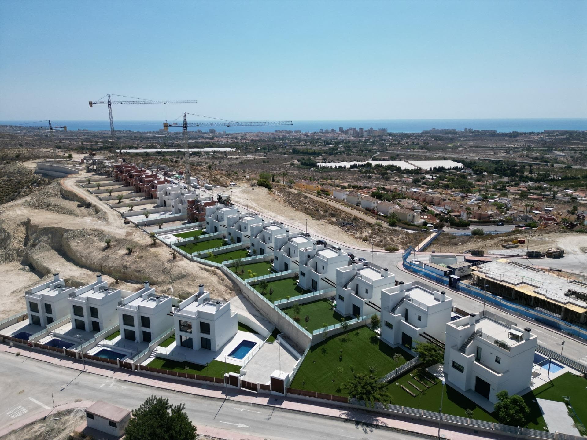 Villa med 3 soverom og 3 bad i Mutxamel – bilde 2