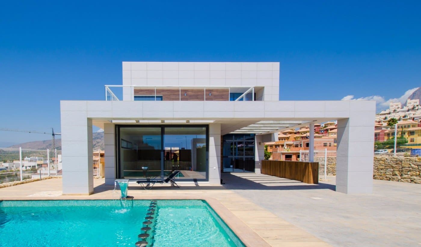 Villa de 4 dormitorios en Finestrat – imagen 3