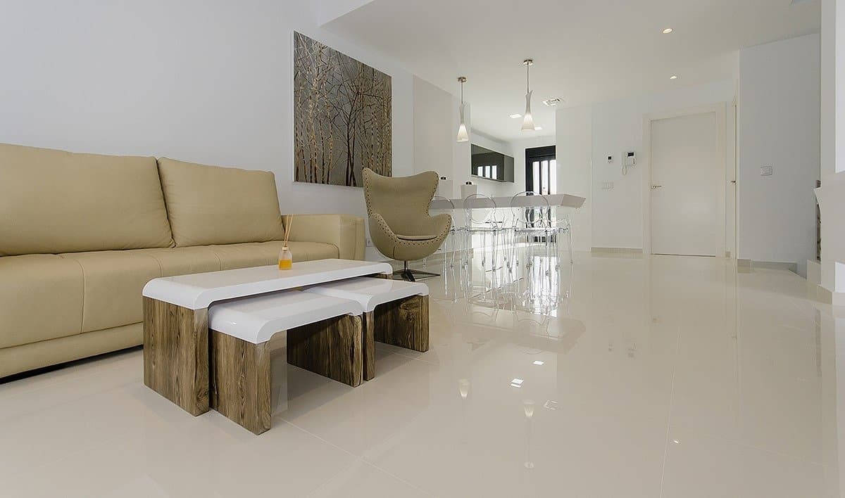 Villa de 4 dormitorios en Orihuela Costa – imagen 2