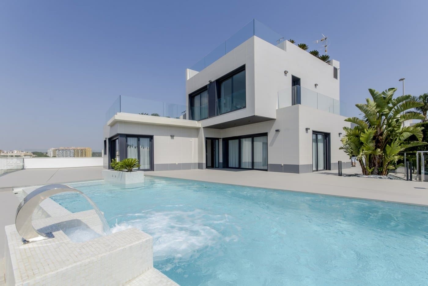 Villa de 3 dormitorios en Orihuela Costa