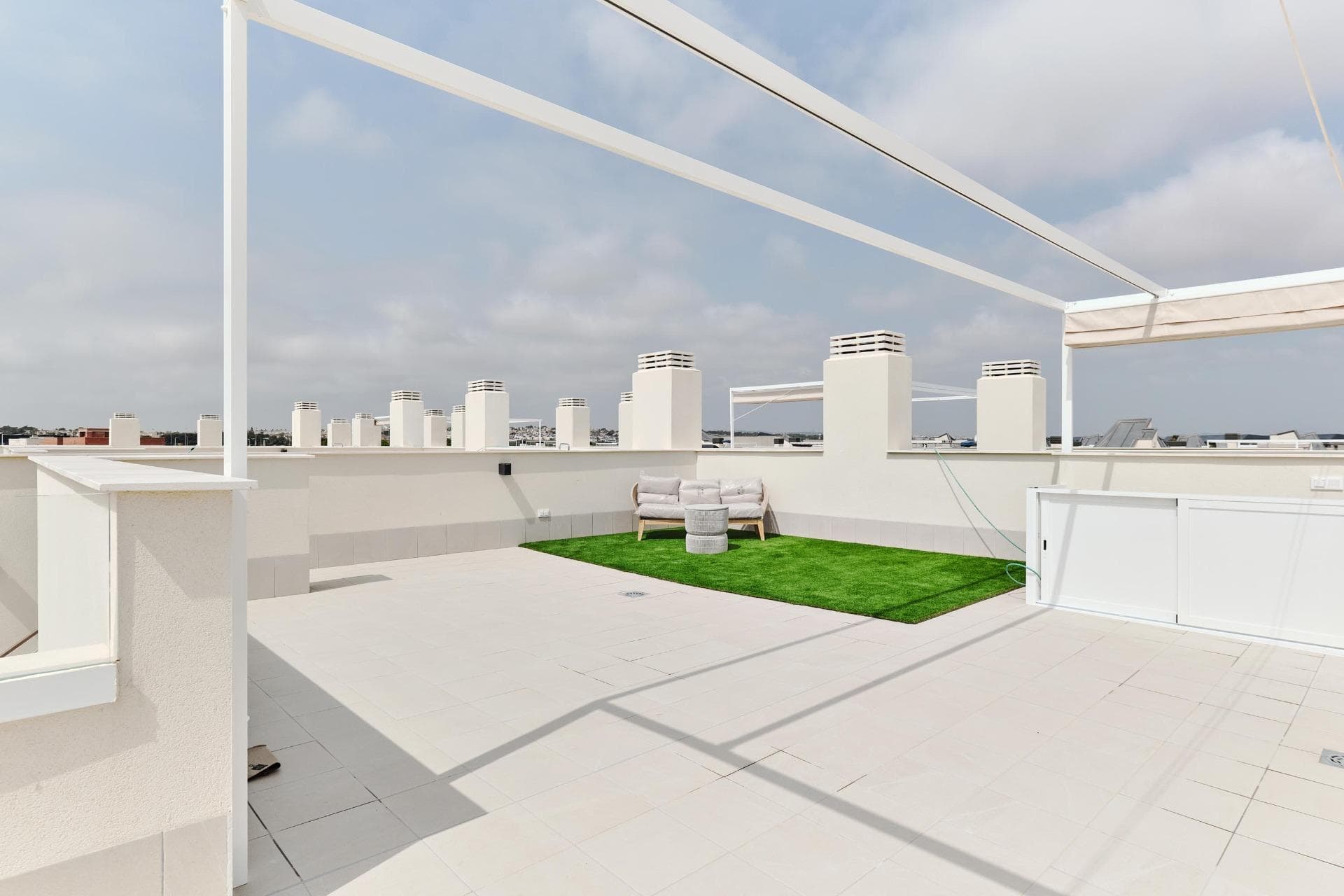 Bungalow de 2 dormitorios en Torrevieja – imagen 6