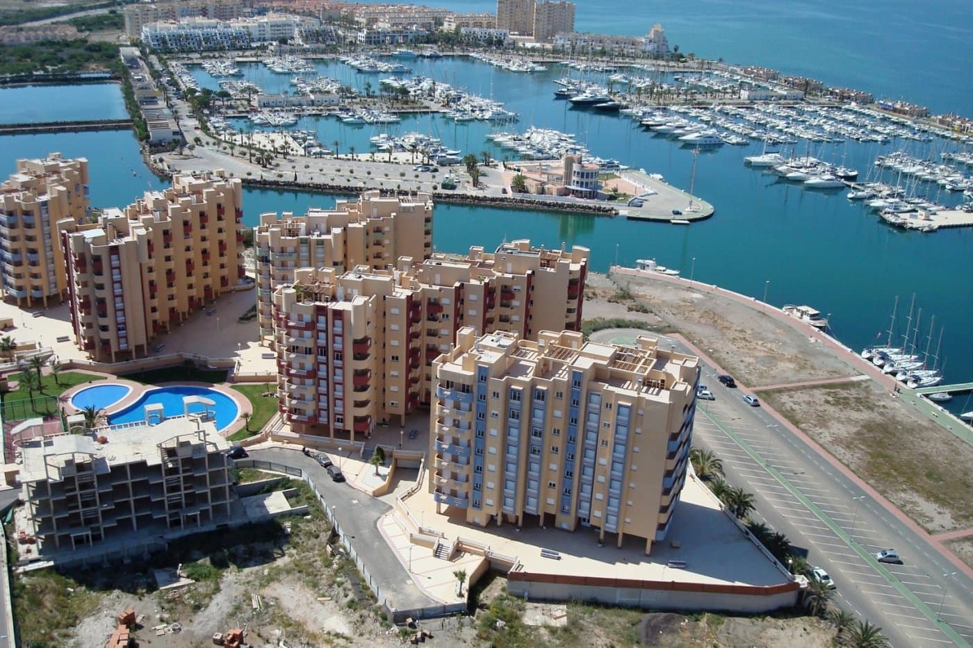 Apartamento de 3 dormitorios en Costa Calida