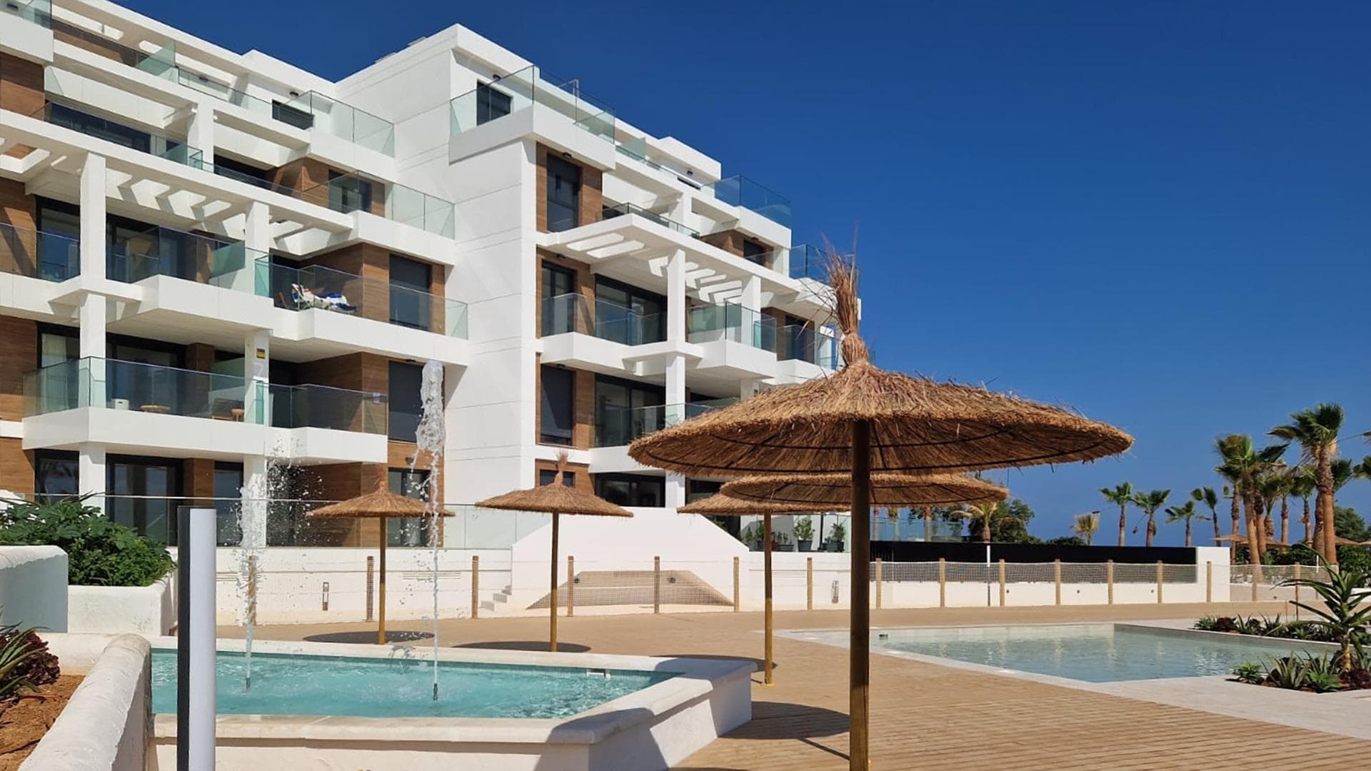 Leilighet med 3 soverom og 2 bad i Denia – bilde 3