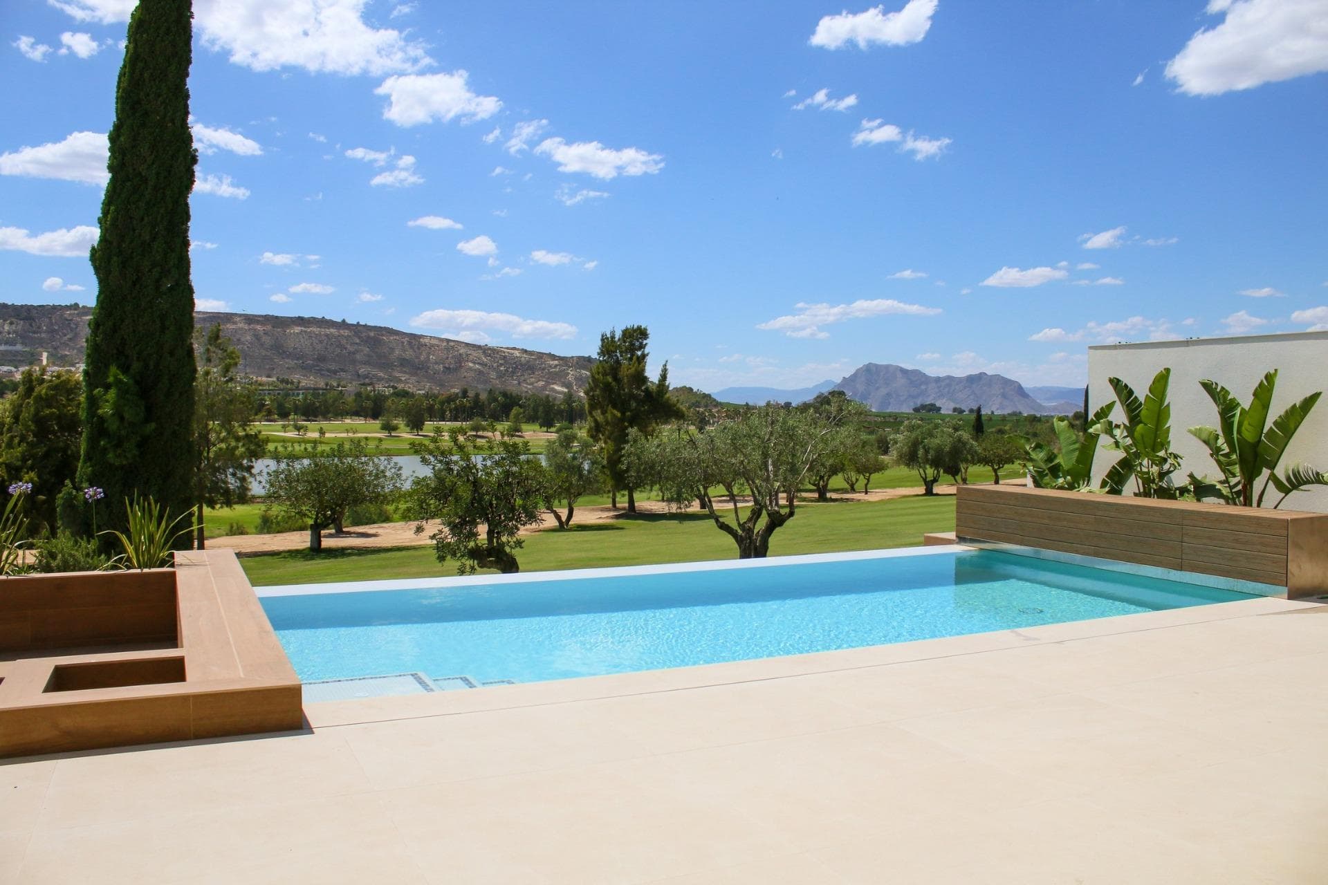 Villa de 3 dormitorios en Algorfa