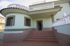 Villa de 3 dormitorios en Torrevieja