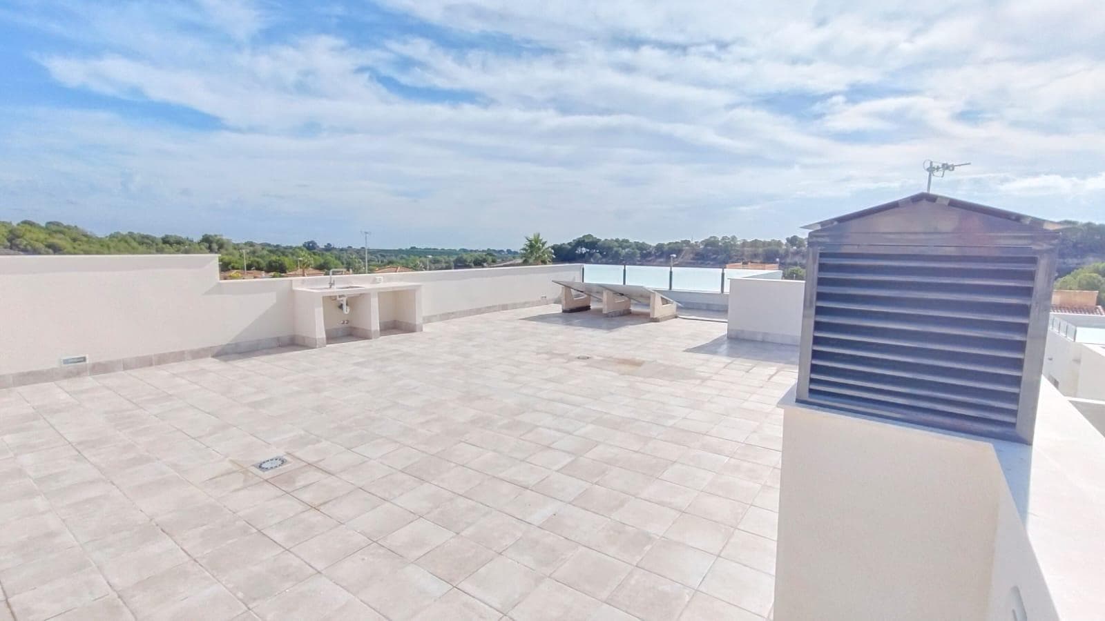 Villa de 3 dormitorios en Pilar de la Horadada – imagen 4