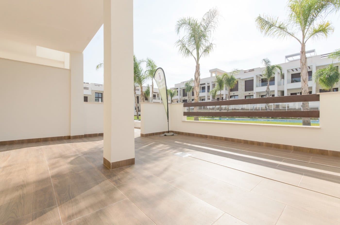 Bungalow de 2 dormitorios en Torrevieja – imagen 2