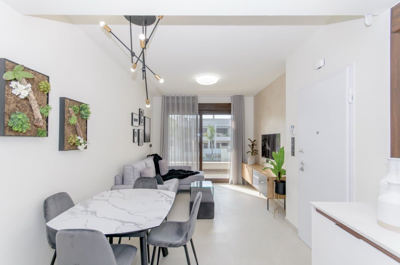 Bungalow de 3 dormitorios en Torrevieja – imagen 4