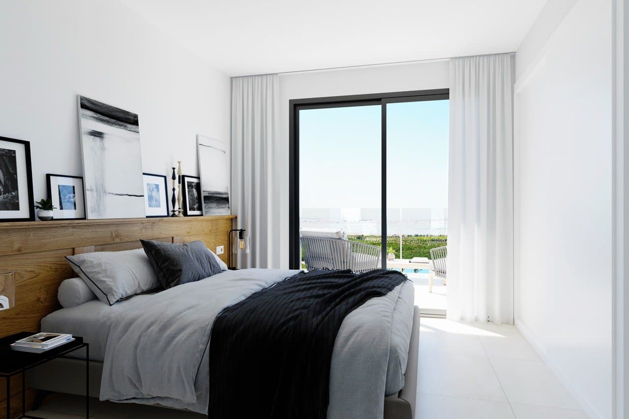 Bungalow med 2 soverom og 2 bad i Torrevieja – bilde 5