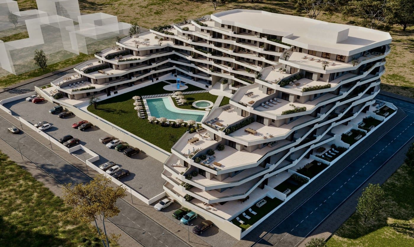 Apartamento de 3 dormitorios en Salinas