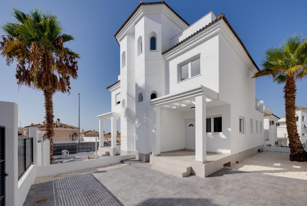 Villa de 3 dormitorios en Costa Blanca South