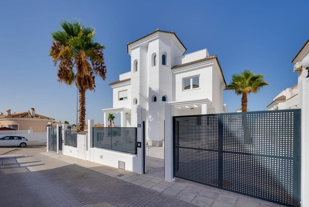 Chalet pareado de 2 dormitorios en Costa Blanca Sør – imagen 3