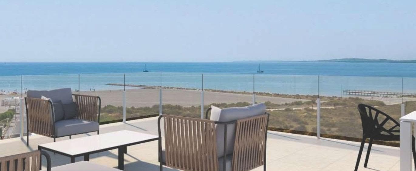 Ático de 2 dormitorios en Santa Pola