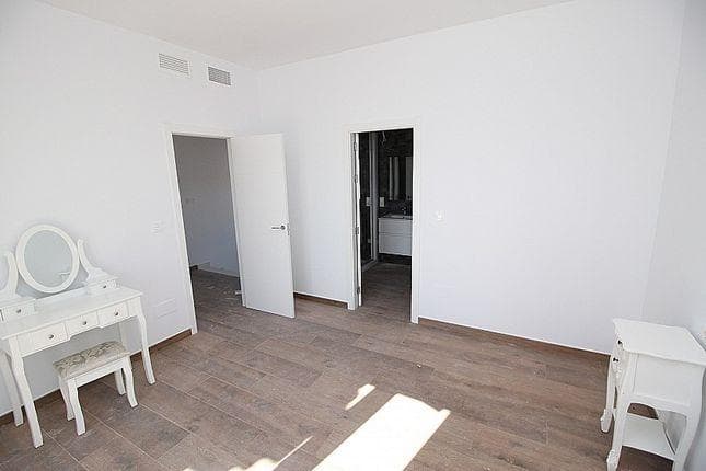 Villa med 4 soverom og 3 bad i Pinoso – bilde 7