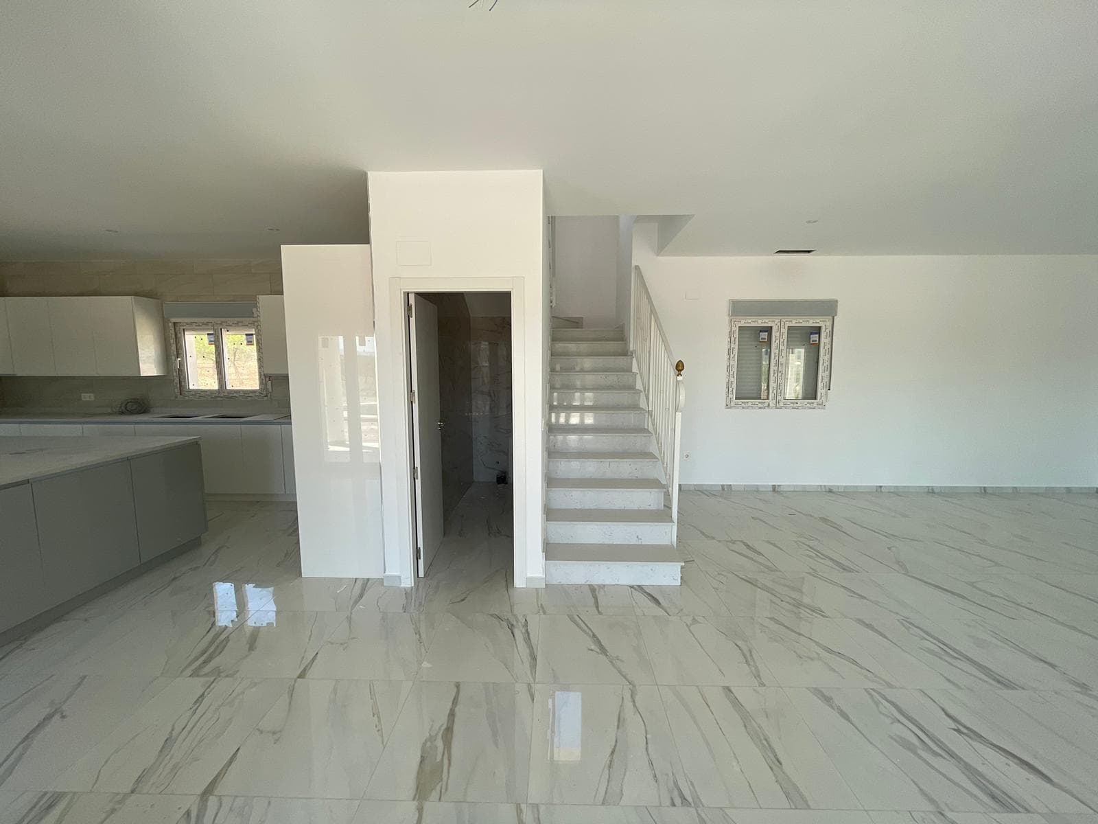 Villa med 6 soverom og 4 bad i Pinoso – bilde 2