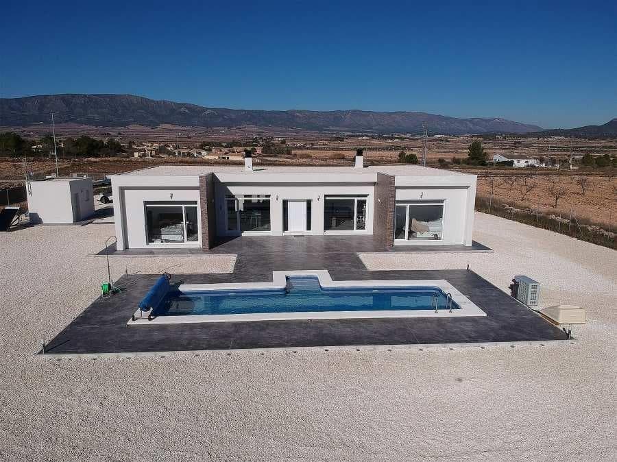 Villa de 3 dormitorios en Pinoso