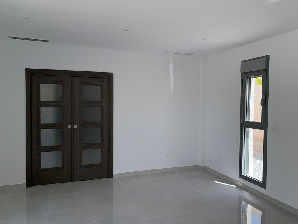 Villa med 4 soverom og 3 bad i Pinoso – bilde 6