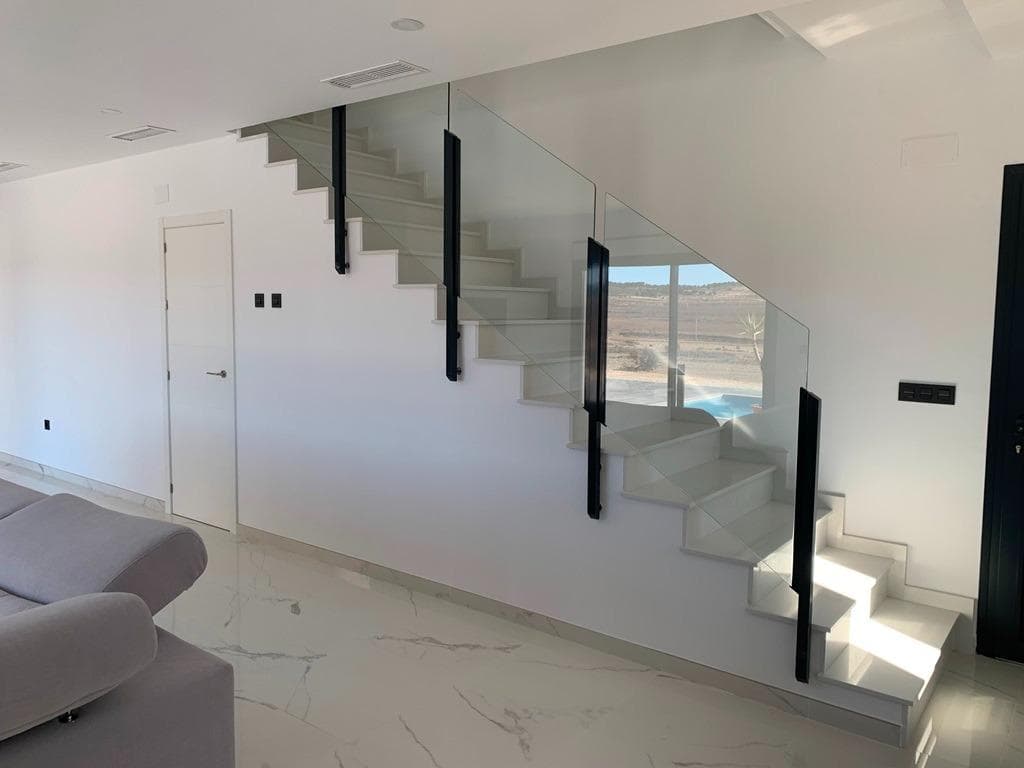 Villa med 4 soverom og 3 bad i Pinoso – bilde 5