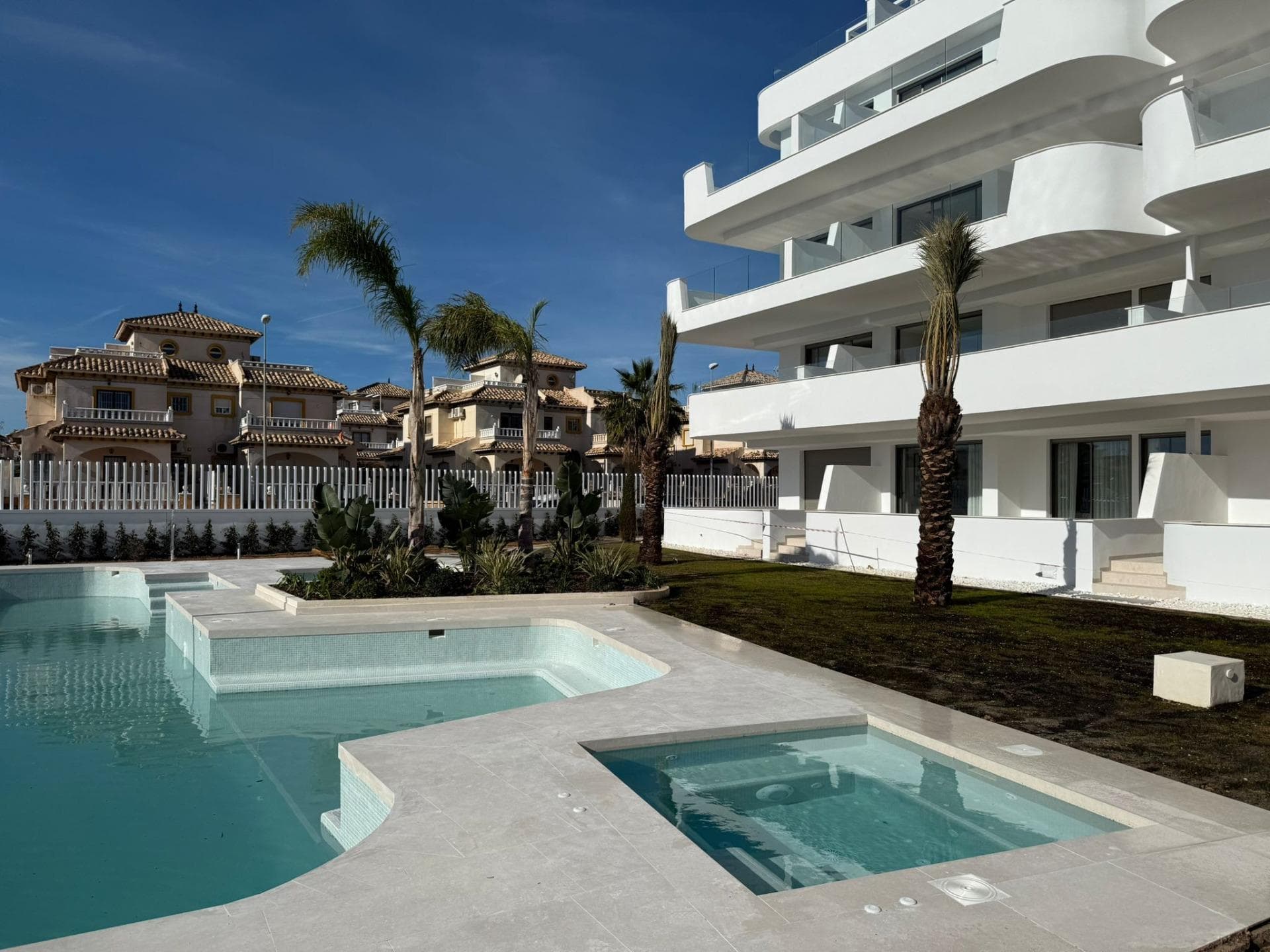 Apartamento de 3 dormitorios en Costa Blanca South