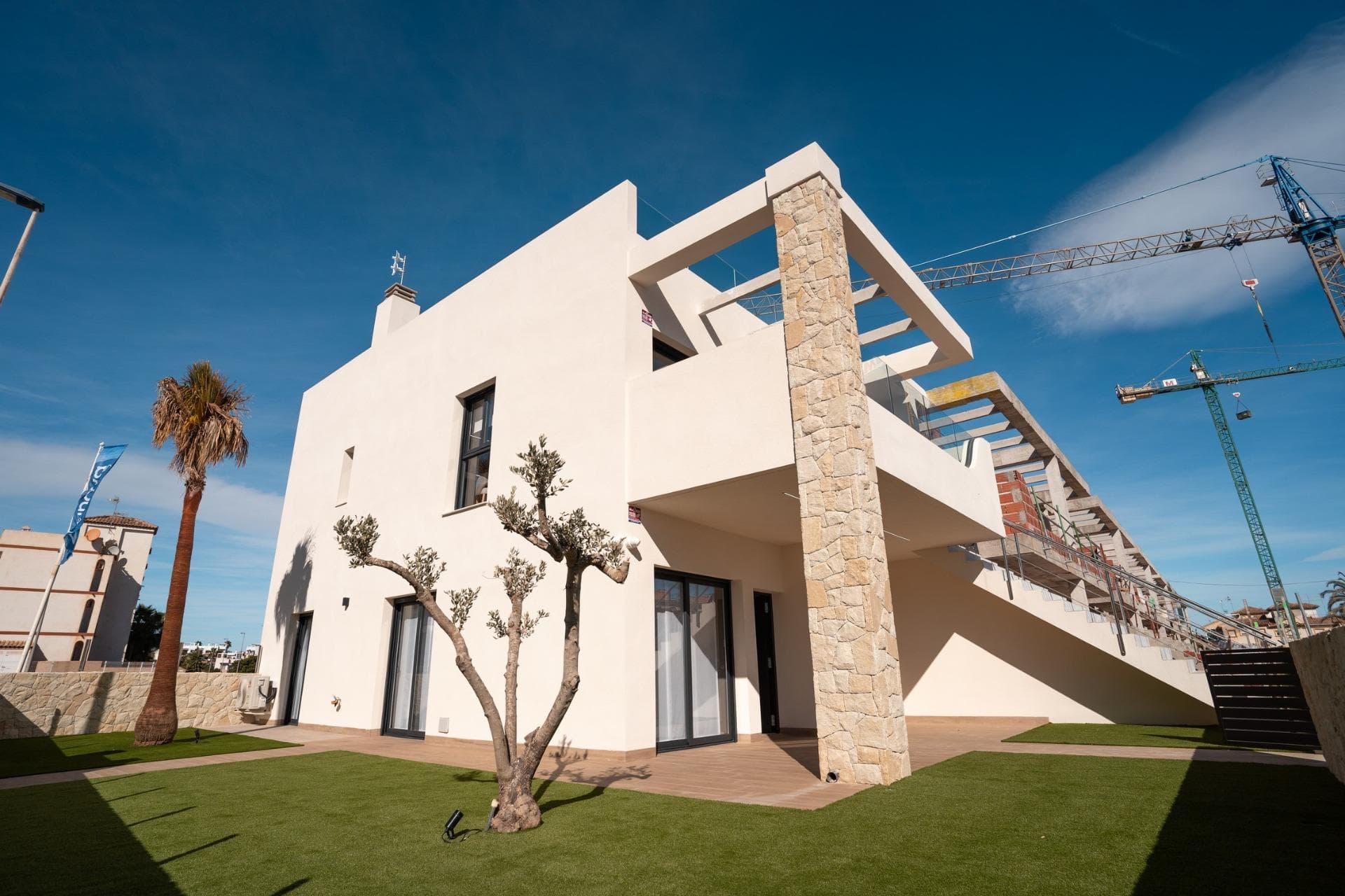 Bungalow de 2 dormitorios en Pilar de la Horadada