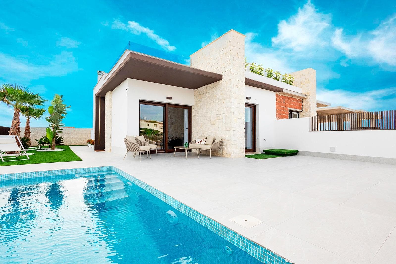 Chalet pareado de 2 dormitorios en Orihuela Costa