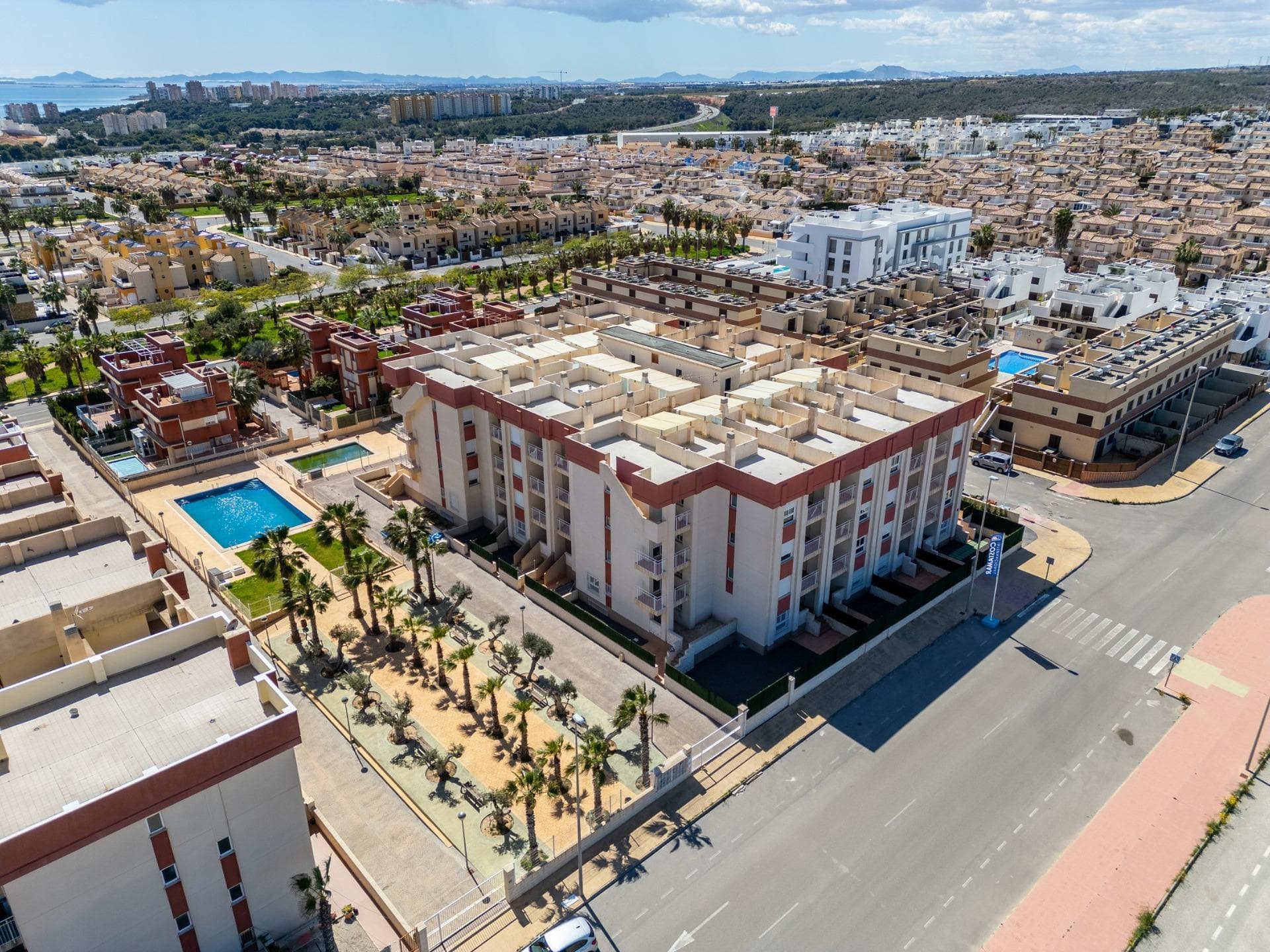 Leilighet med 2 soverom og 2 bad i Lomas de Cabo Roig – bilde 3