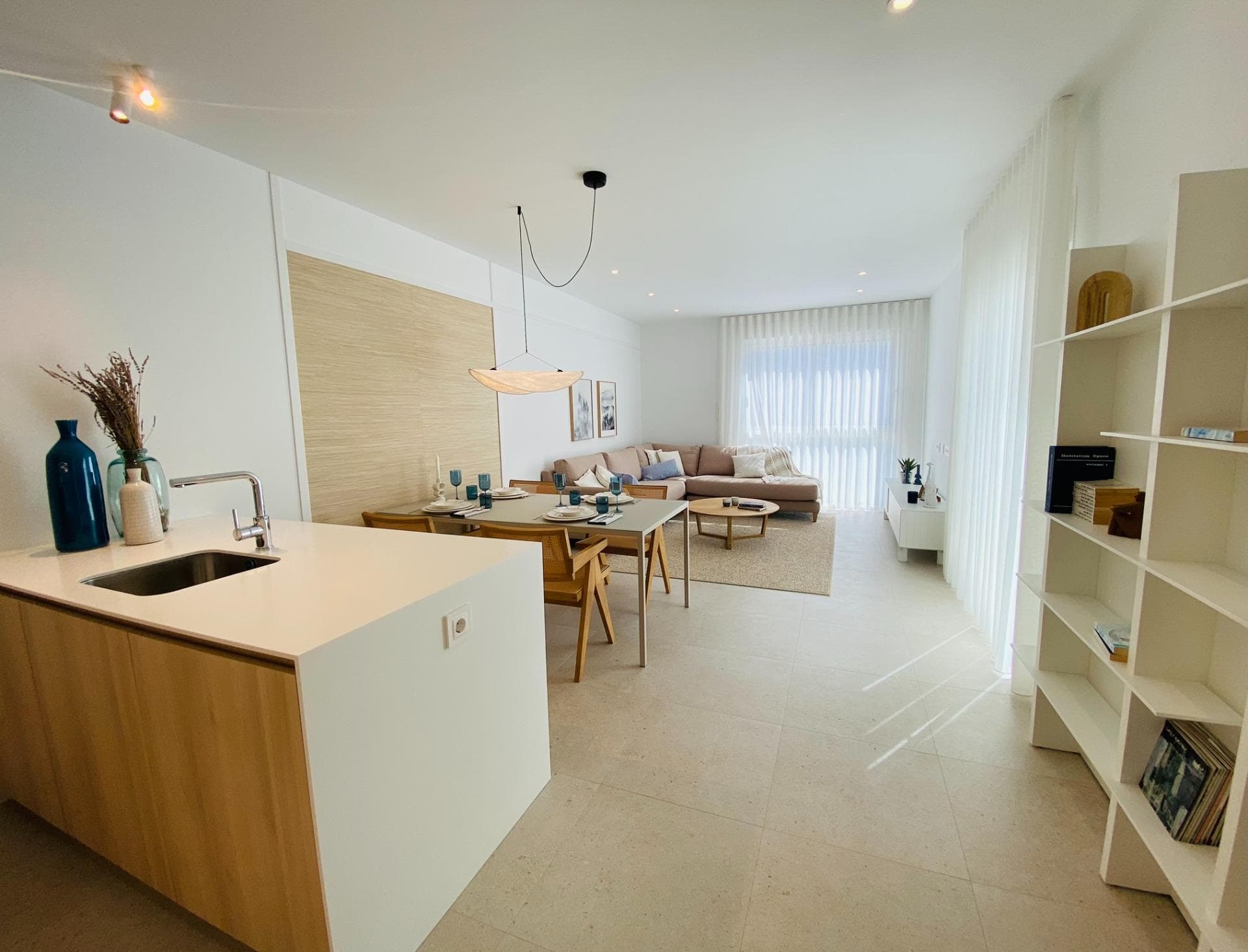Bungalow med 2 soverom og 2 bad – bilde 7