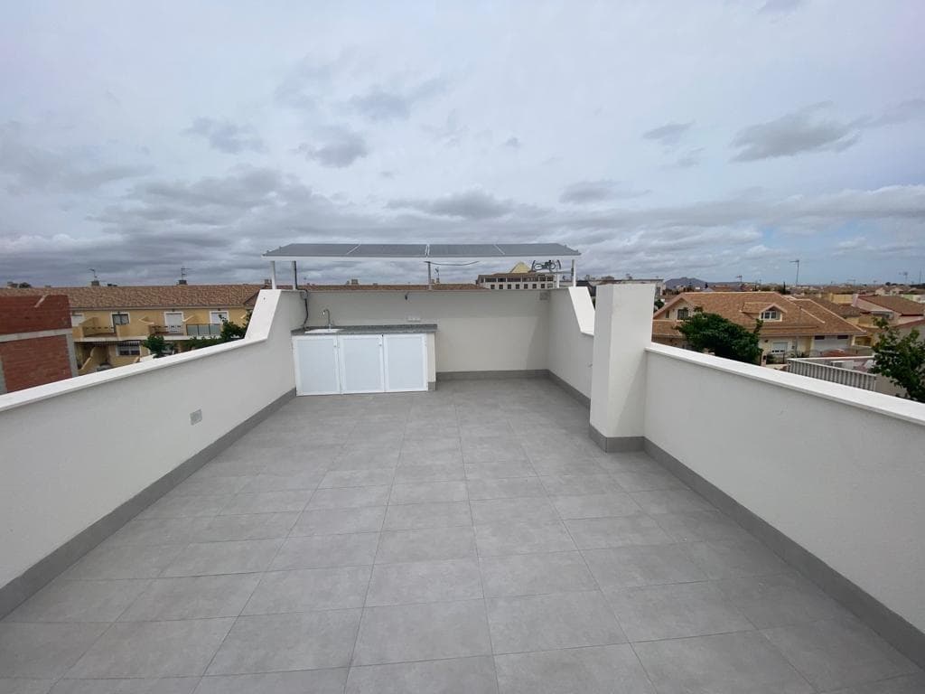 Villa med 3 soverom og 2 bad i Los Alcazares – bilde 4