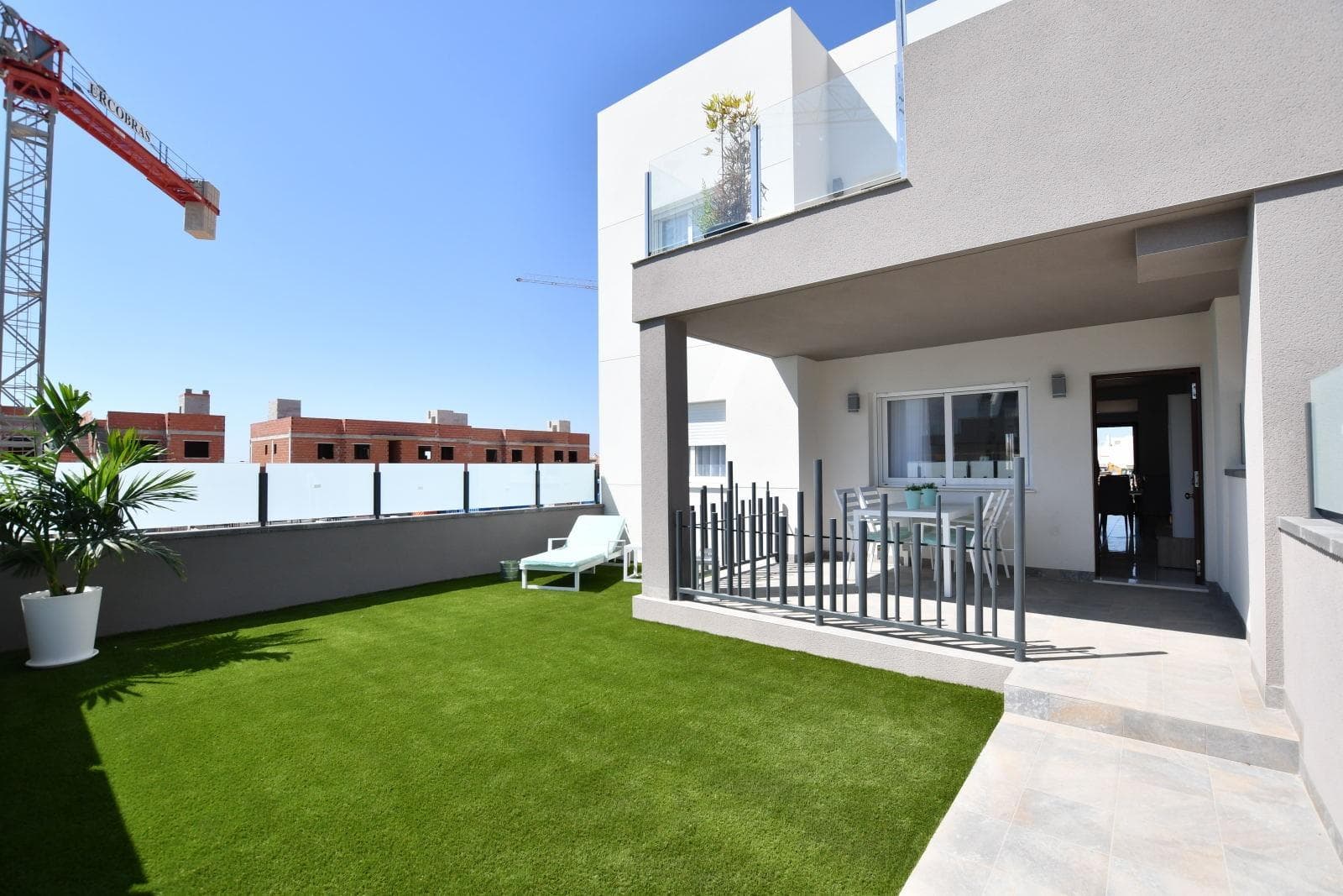 Bungalow de 3 dormitorios en San Miguel de Salinas – imagen 5