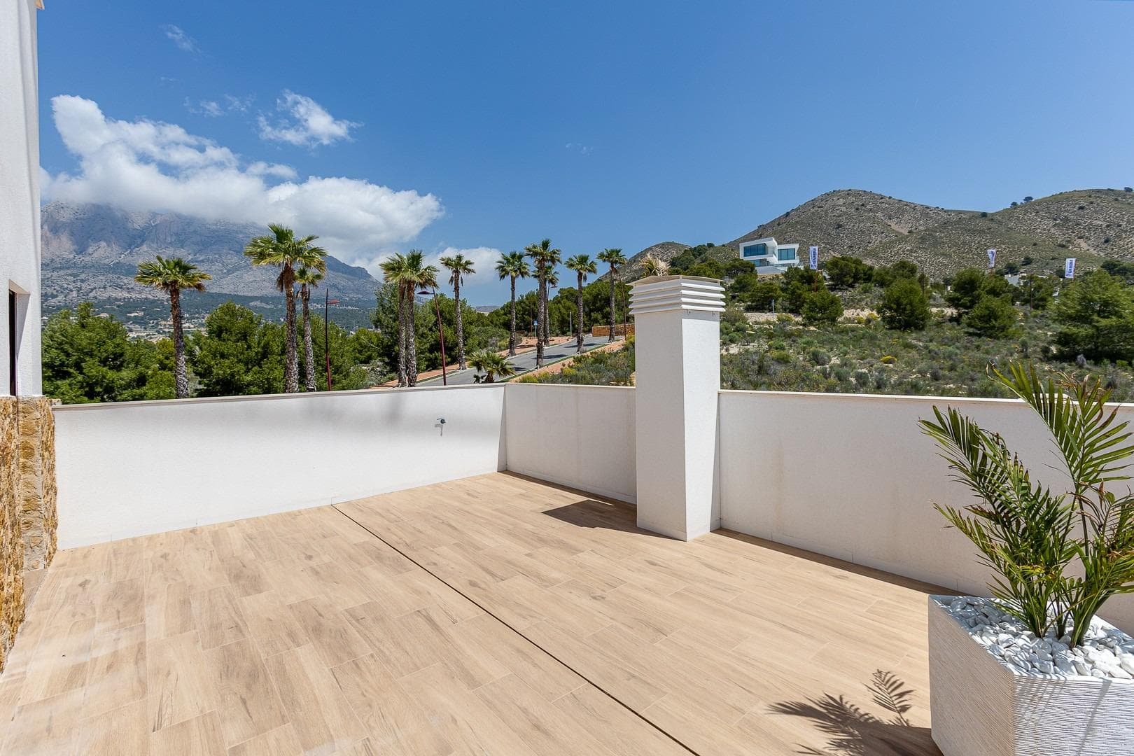 Villa de 3 dormitorios en Finestrat – imagen 2