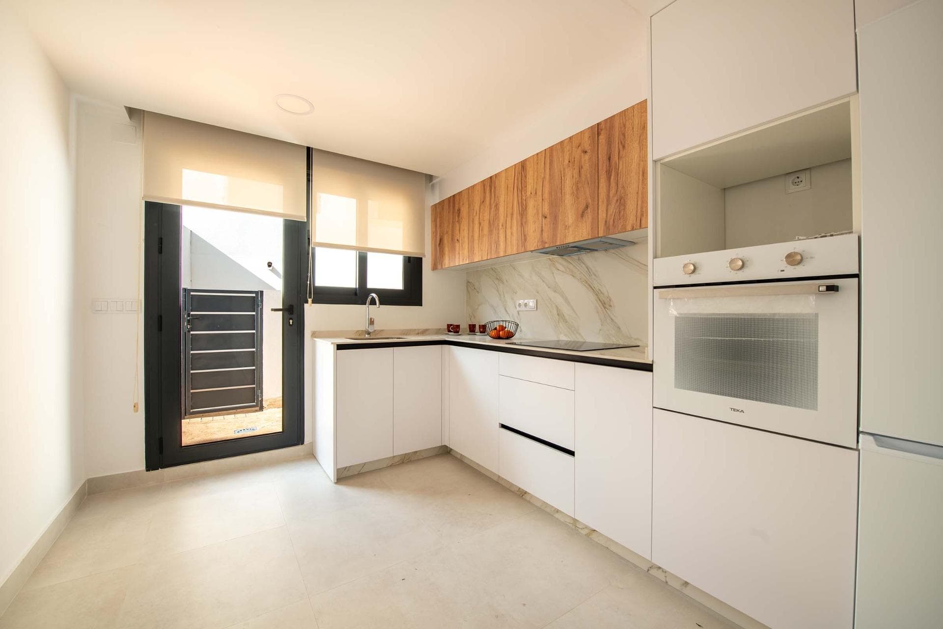 Bungalow med 3 soverom og 2 bad i Cox – bilde 6