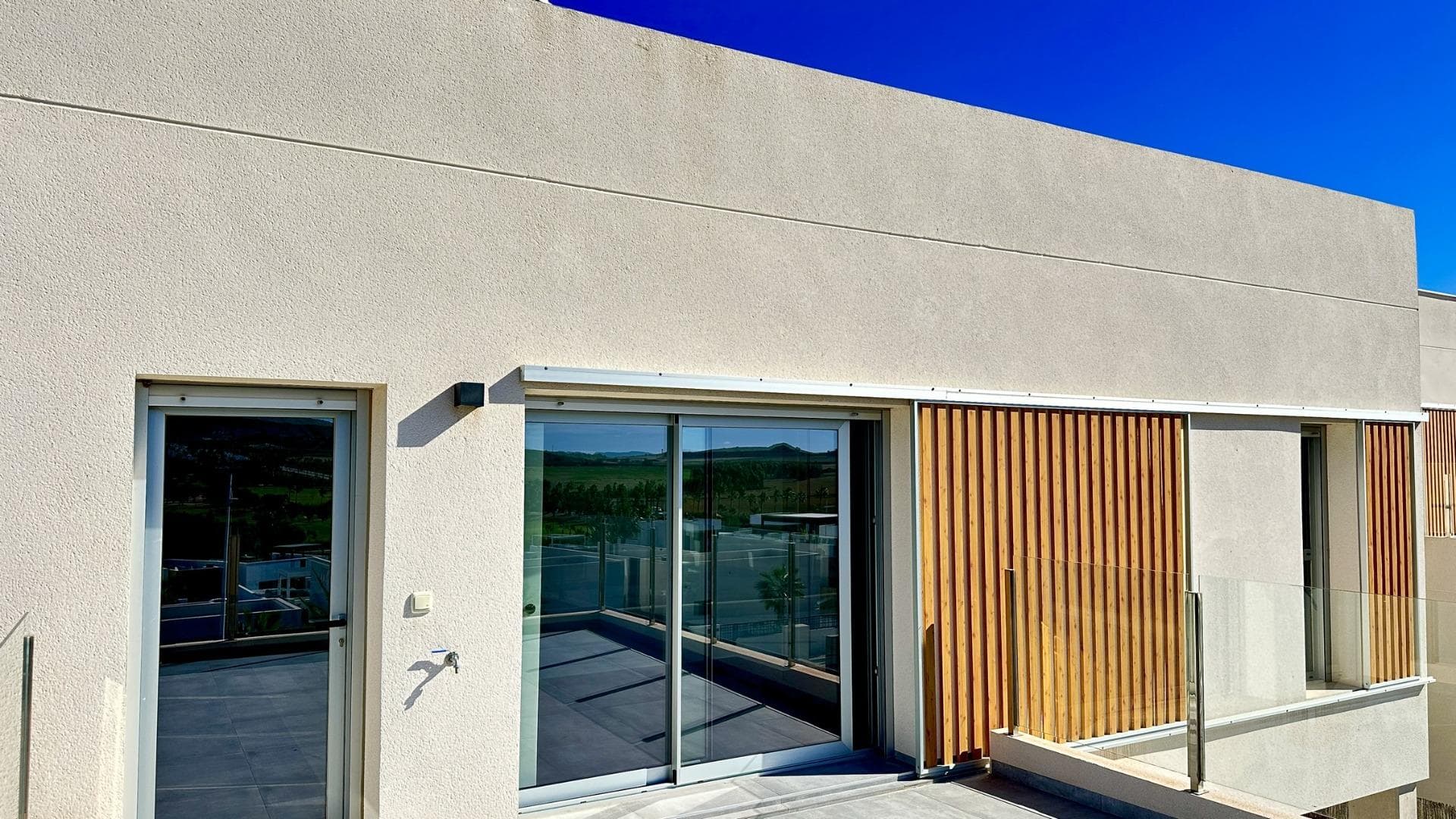 Villa med 4 soverom og 3 bad – bilde 7