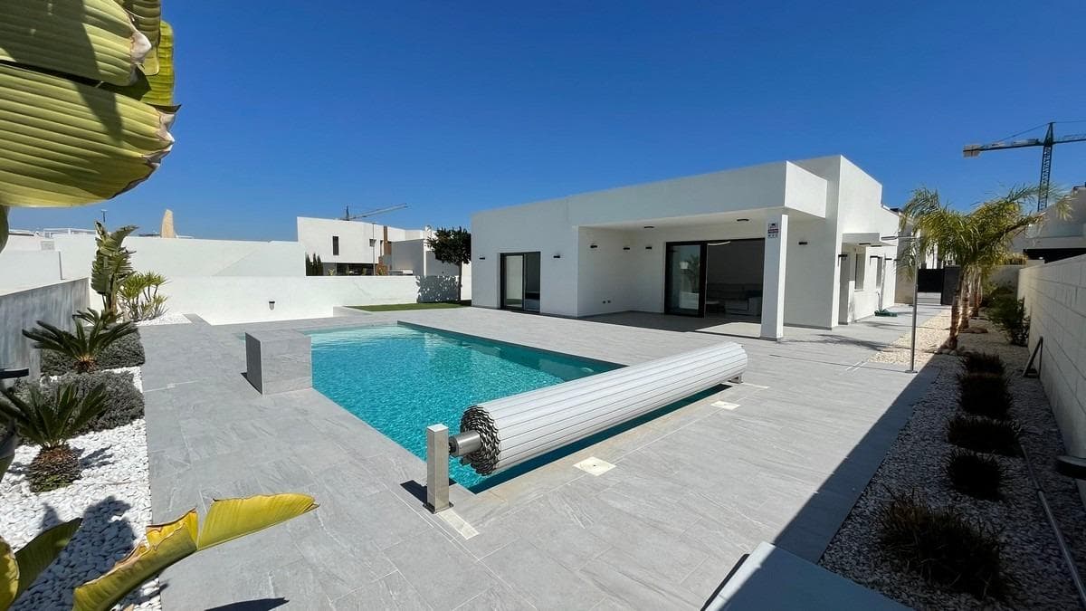 Moderne villa med 3 soverom og 2 bad i Rafal – bilde 4