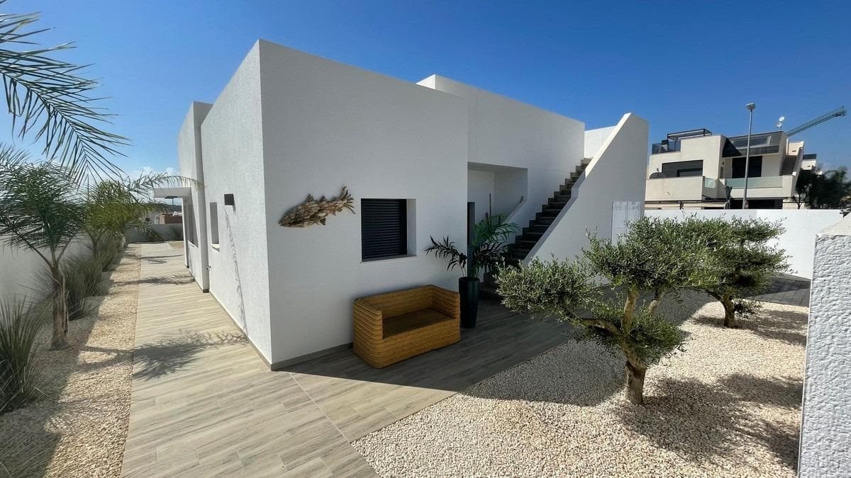 Moderne villa med 3 soverom og 2 bad i Rafal – bilde 7