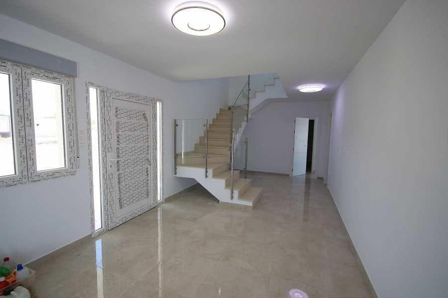 Villa med 4 soverom og 3 bad i Pinoso – bilde 5