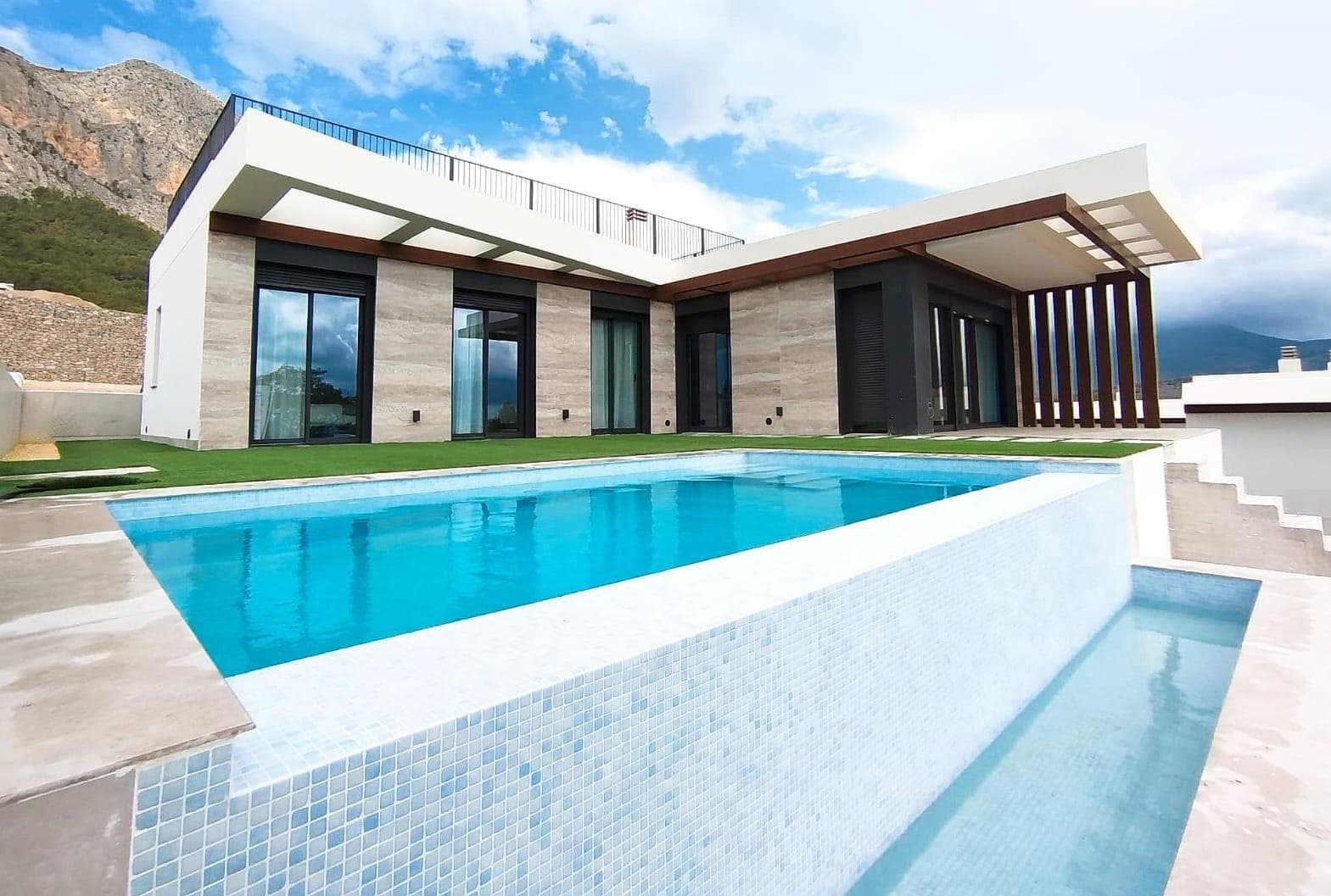Villa de 3 dormitorios en Polop