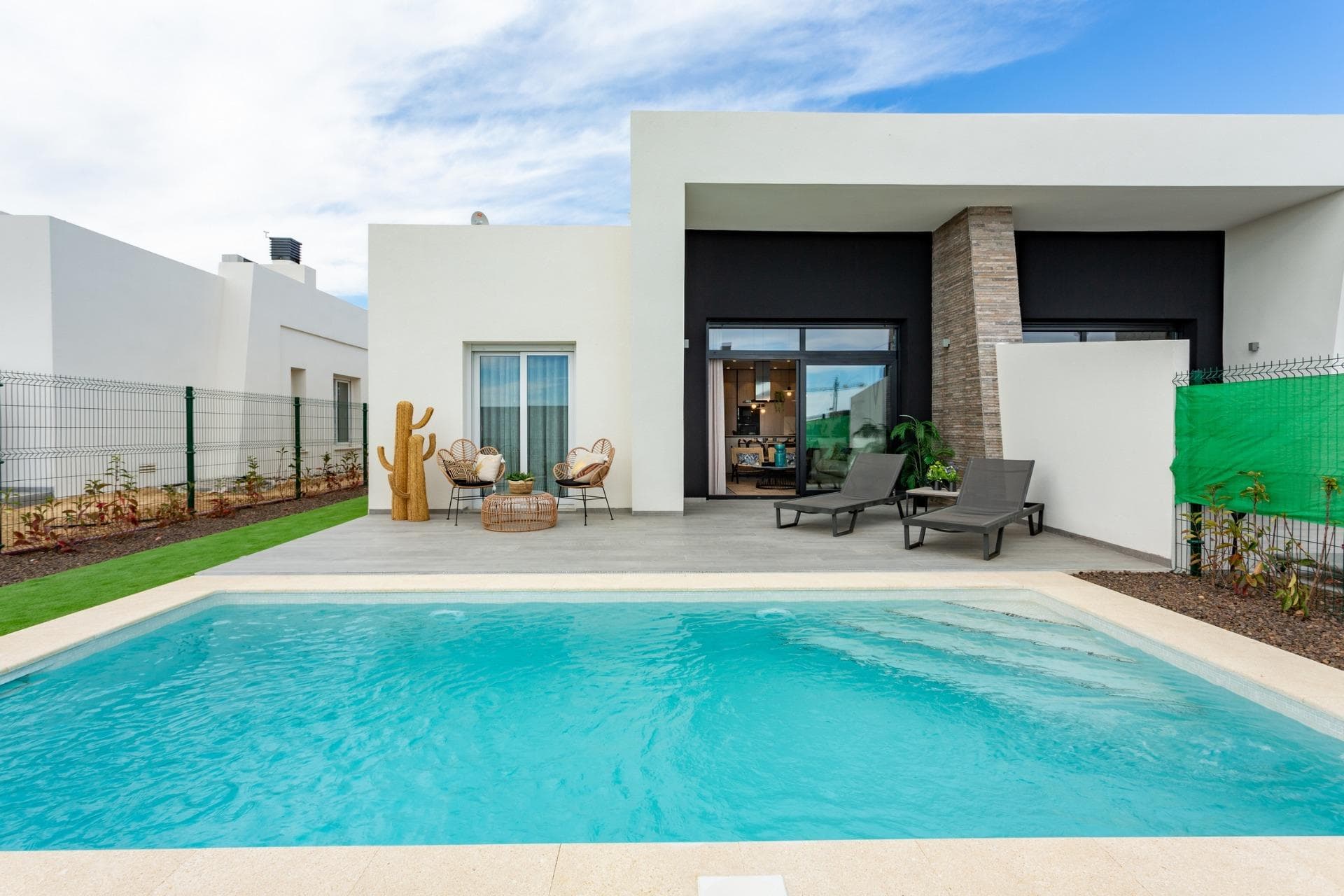 Villa de 3 dormitorios en Algorfa – imagen 2