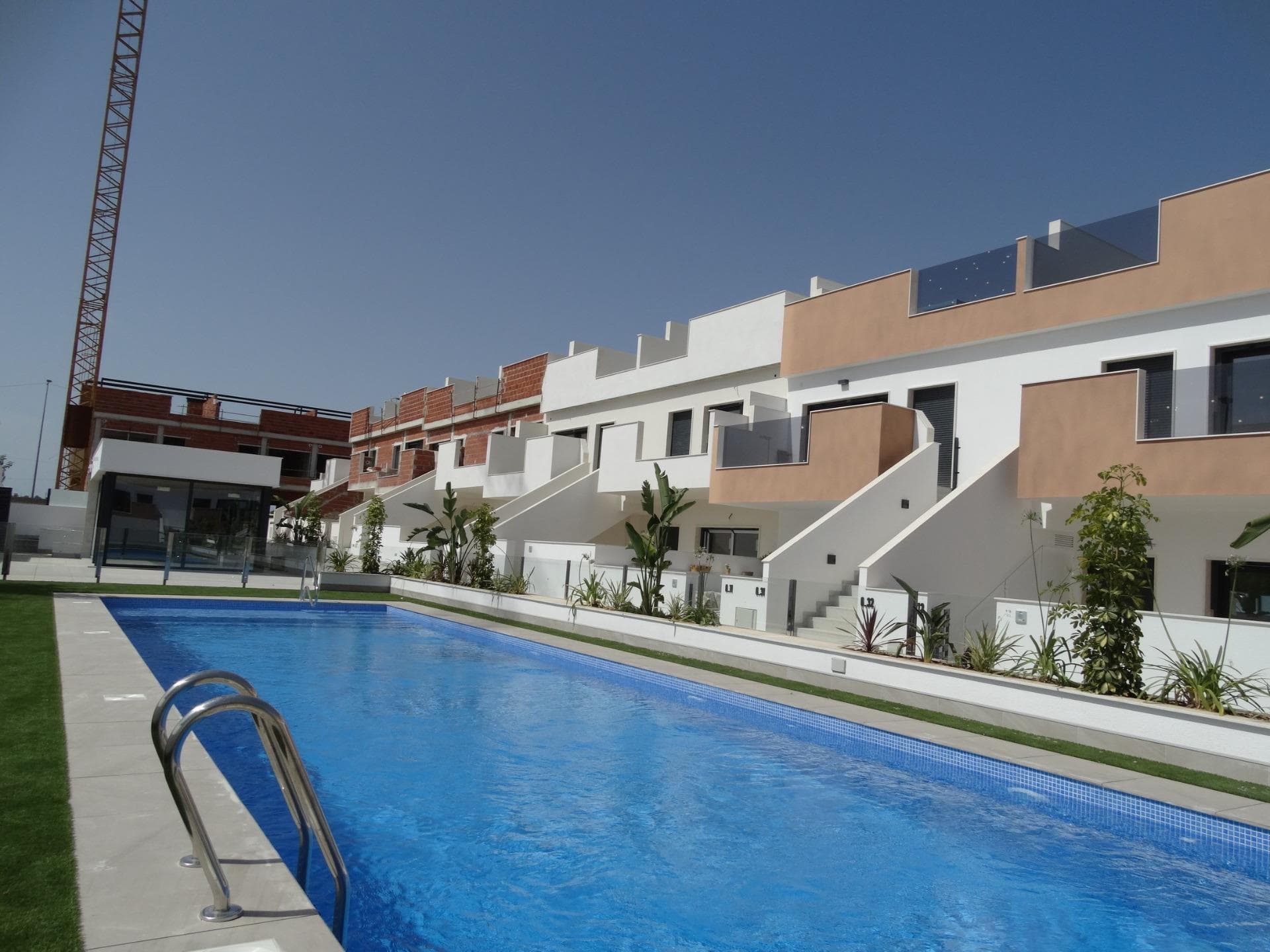 Bungalow de 2 dormitorios en Pilar de la Horadada