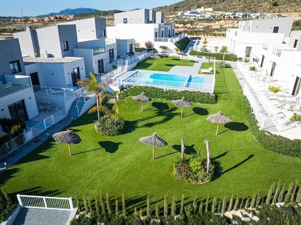 Nybygde, innflyttingsklare rekkehus og tomannsboliger i Altaona Golf Resort, Murcia – bilde 4