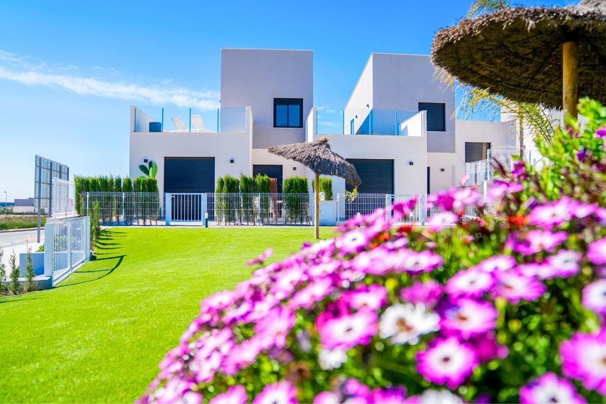 Nybygde, innflyttingsklare rekkehus og tomannsboliger i Altaona Golf Resort, Murcia – bilde 3