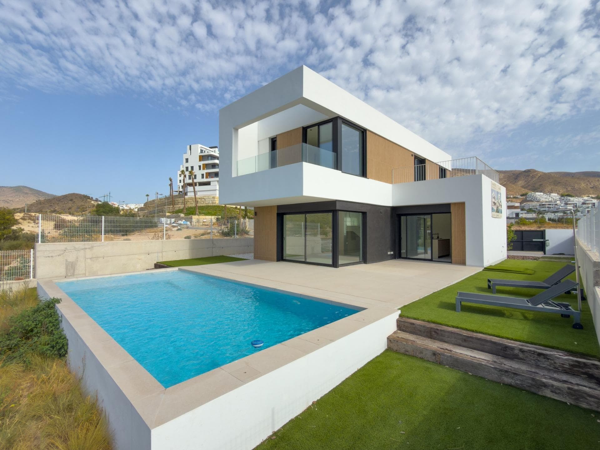 Moderne villa med 3 soverom og basseng i Finestrat – bilde 3