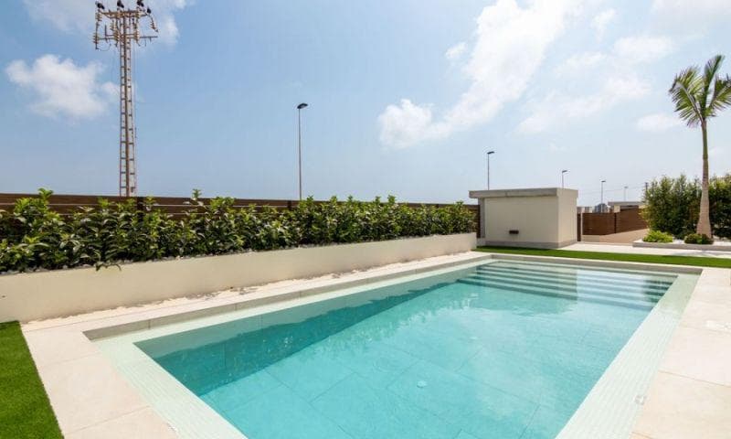 Villa de 3 dormitorios en Torrevieja – imagen 3