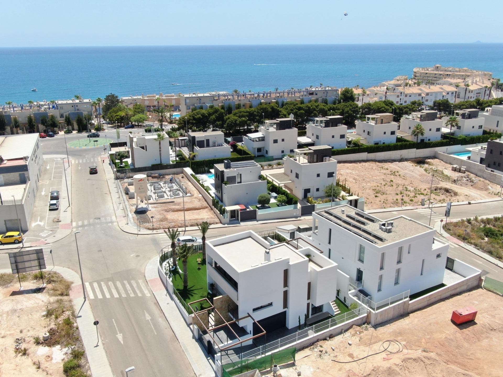 Villa de 4 dormitorios en Orihuela Costa – imagen 3