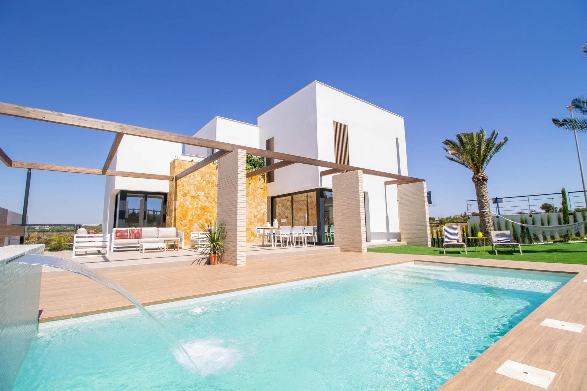 Villa de 4 dormitorios en Orihuela Costa – imagen 4