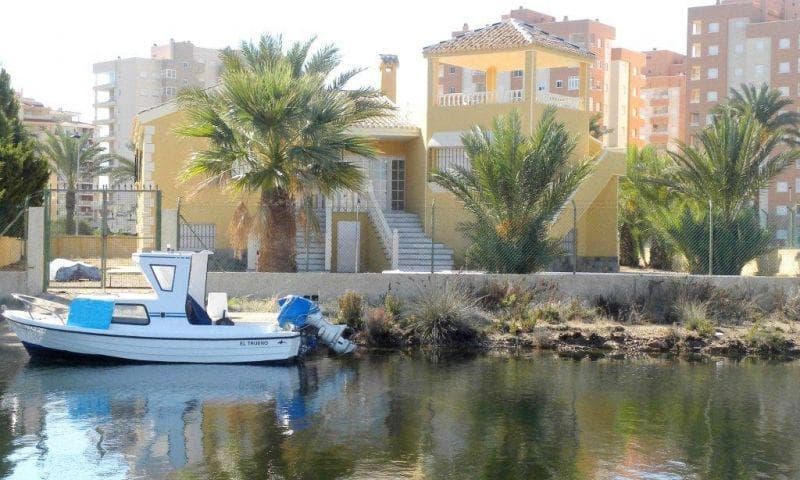 Villa de 3 dormitorios en Costa Calida