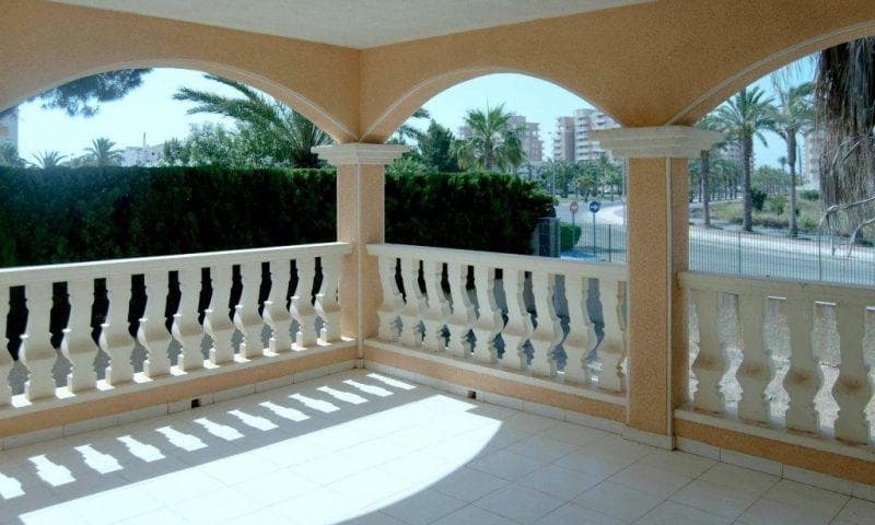 Villa med 3 soverom og 2 bad i La Manga del Mar Menor – bilde 5